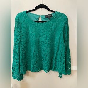 COPY - Laundry By Shelli Segal lace Blouse with flear long sleeves